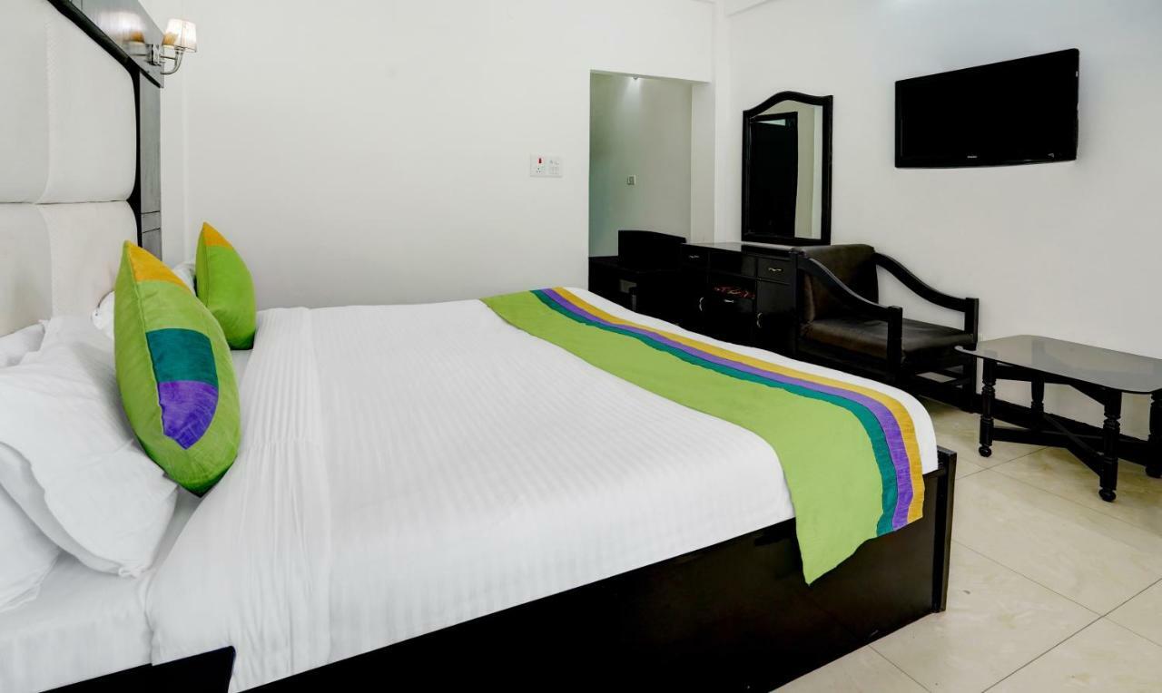 Treebo Trend Mussoorie Club Dehradun Exterior foto